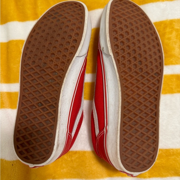 Vans Men’s size 7.5/ Women’s size 9.5 Red & White - Picture 5 of 5